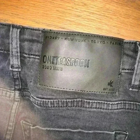 One Teaspoon 2020 Black Swan Denim Mini Skirt NWT Size: 24 - Picture 10 of 10